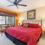 Seven Springs Stoneridge 3 Bedroom Standard Condo, Private Deck Condo