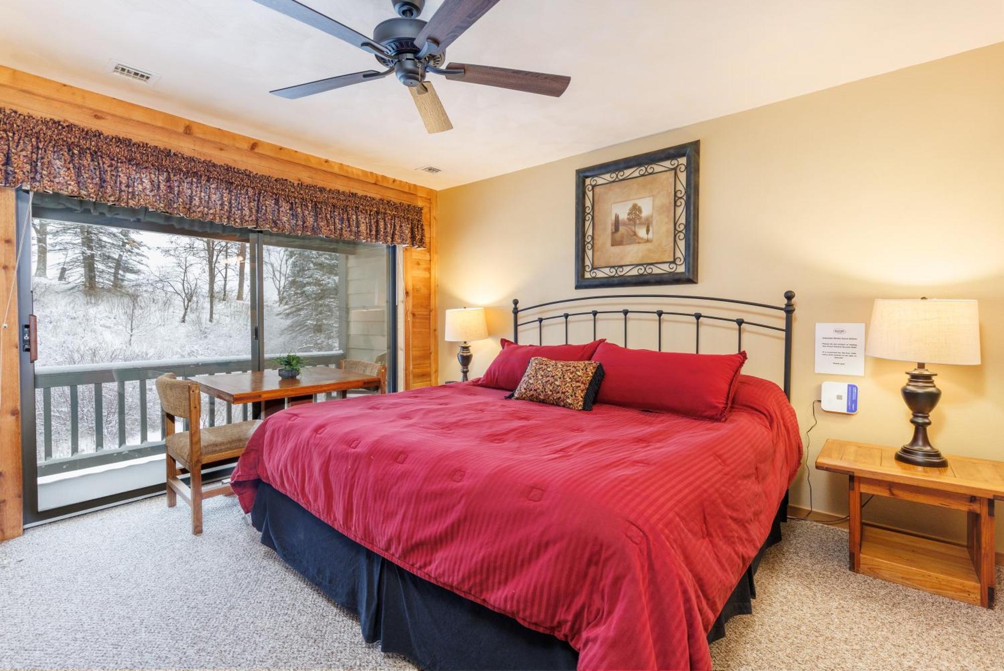 Apartment Seven Springs Stoneridge 3 Bedroom Standard Condo, Private Deck Champion